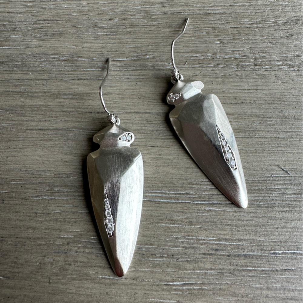 Kendra Scott Arrowhead Silver Earrings